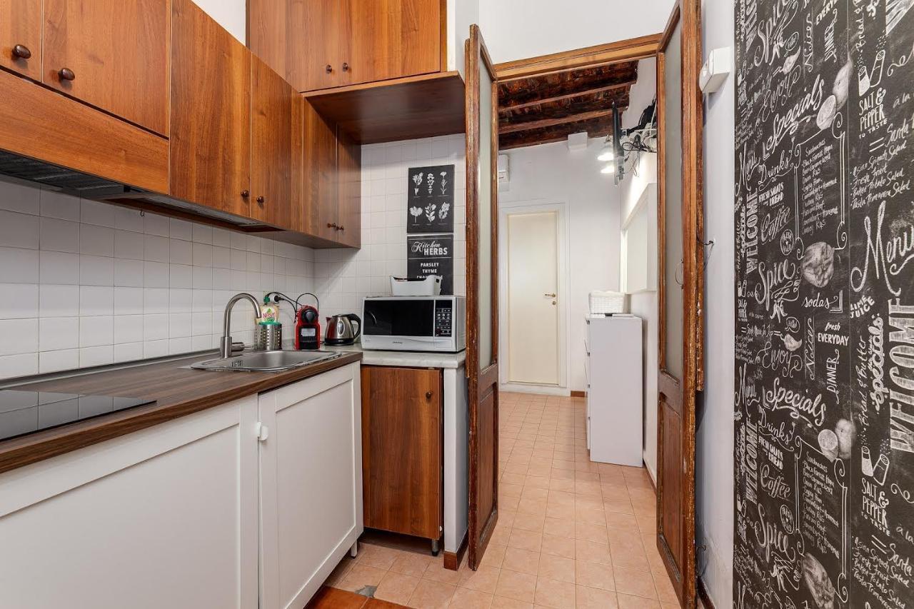 Colosseum Country Chic Apartment Rome Buitenkant foto